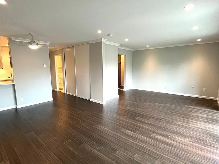 The Camille North Apartments — Photo 18