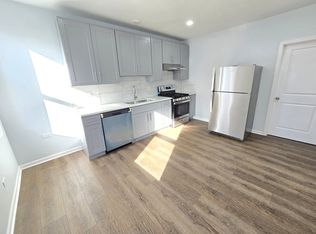 268 W 23rd St #3, Chicago, IL 60616