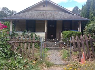 5605 25th Ave SW, Seattle, WA 98106