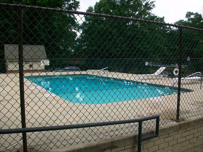 2nd image of 108 Daniel Dr APT 112