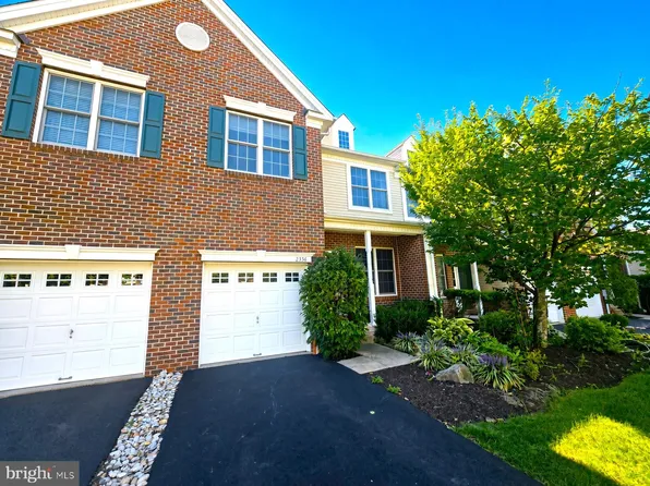 2336 S Whittmore St, Furlong, PA 18925