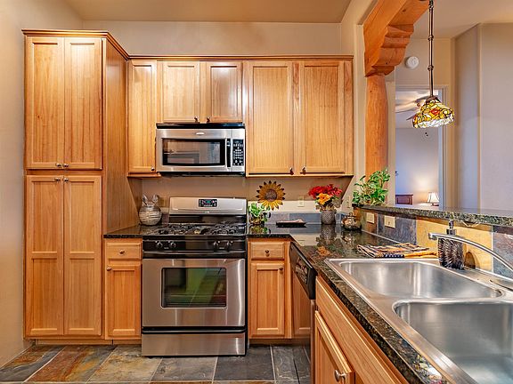 4th image of 1405 Vegas Verdes Dr #204