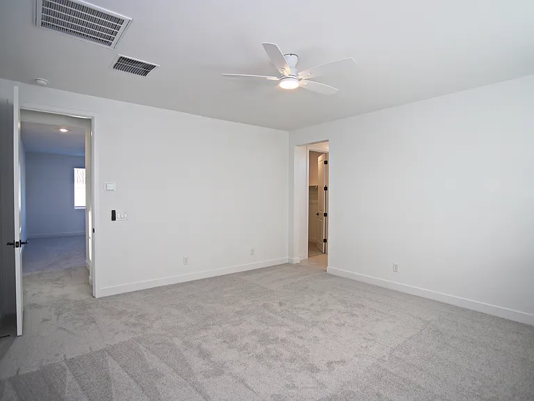 745 W Sparrow Dr — Photo 25