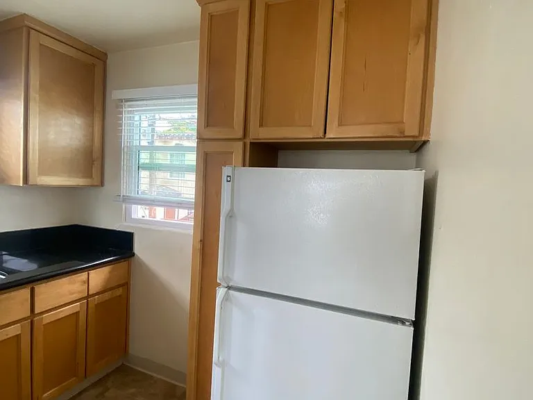 5057-5071 Lotus St — Photo 9