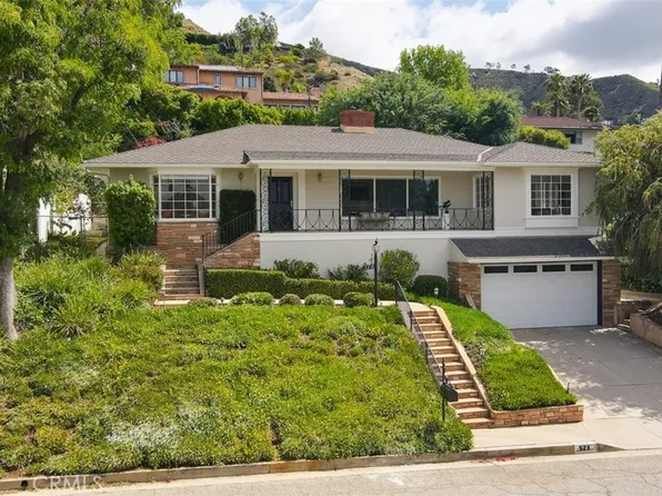 523 Meadows Dr, Glendale, CA 91202