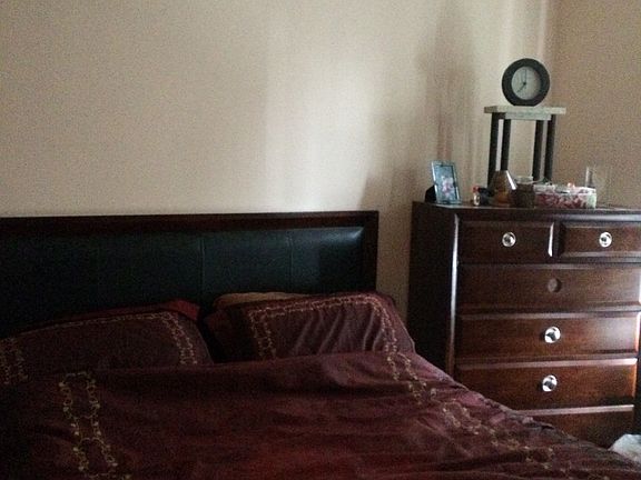 5th image of 2679 Hubbard St #1