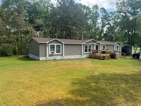 440 Shoreline Dr, Timpson, TX 75975