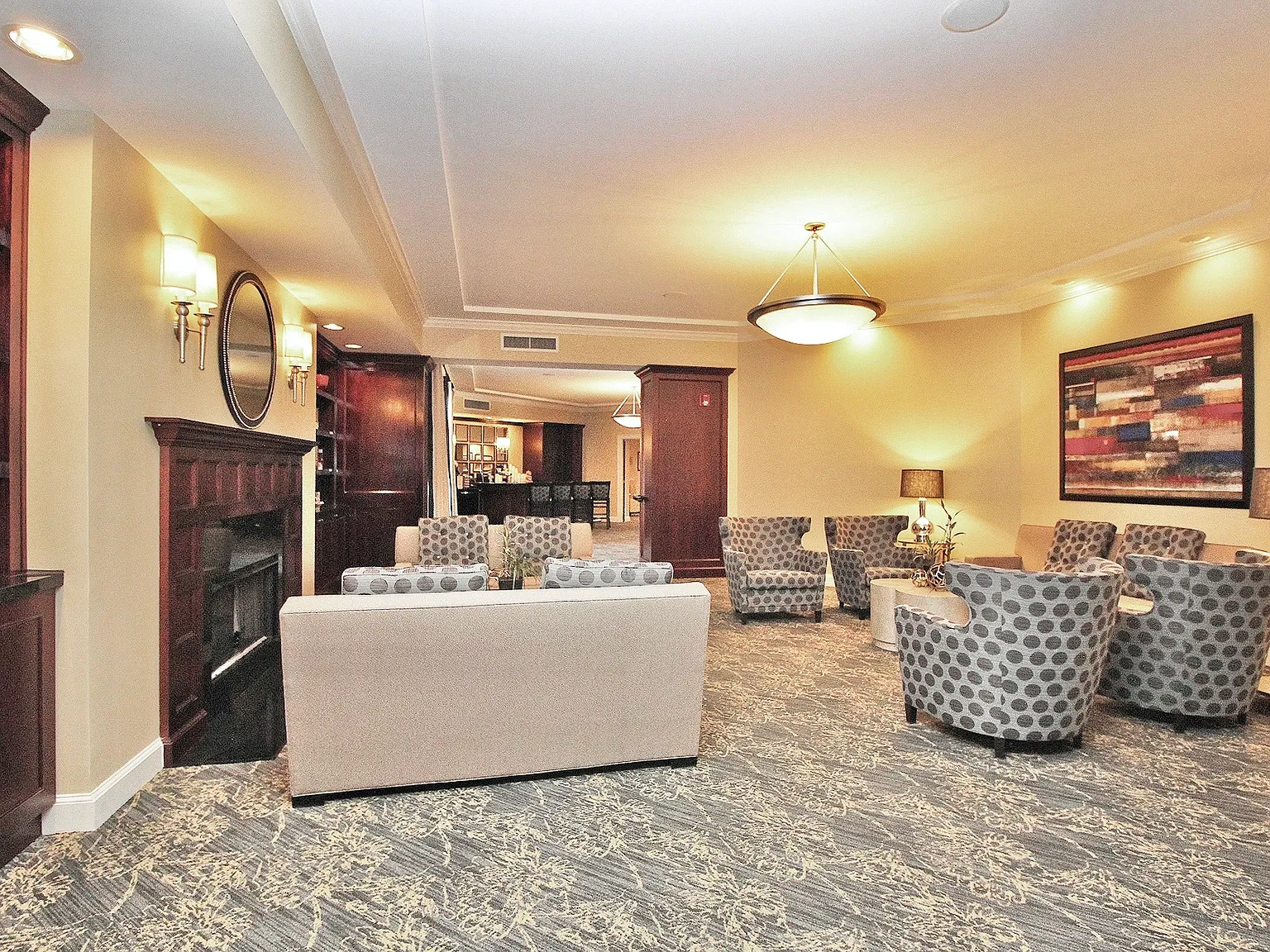 300 West 5th Street #431 - 431 — Photo 4