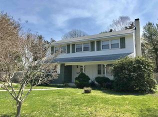 6 Henry Dr, Northfield, NJ 08225