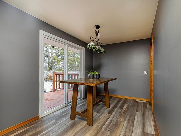 5th image of 2975 Continental Dr