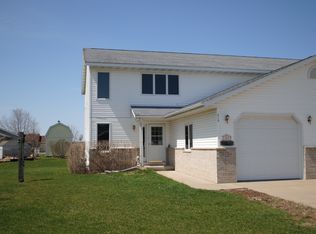 613 Eagle Crest Ct, Prairie Du Sac, WI 53578