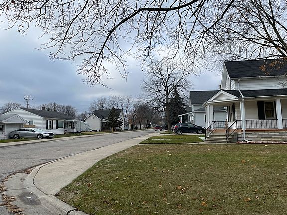 4th image of 422 Carroll St