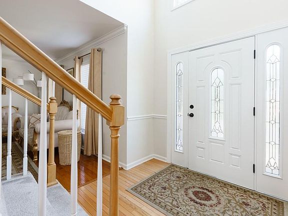 3rd image of 4126 Stonemill Dr