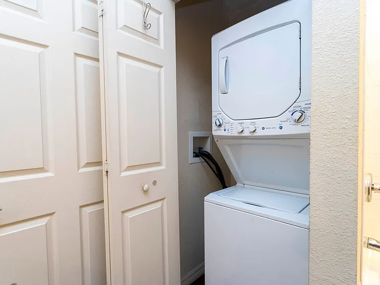 Washer/Dryer