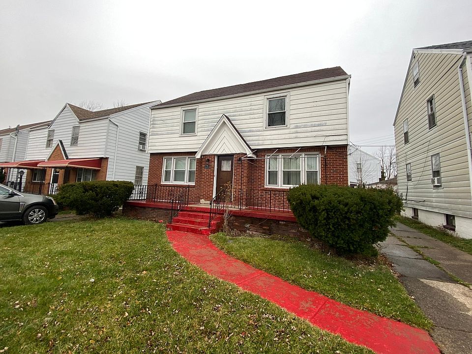 1st image of 378 Davidson Ave #1
