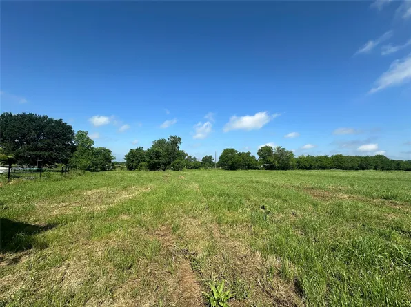 6 County Rd #4330, Pt, TX 75472