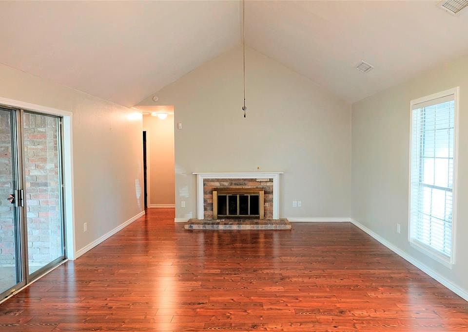 マナーガーデン 18046 Garden Manor Dr, Houston, TX 77084 | Zillow