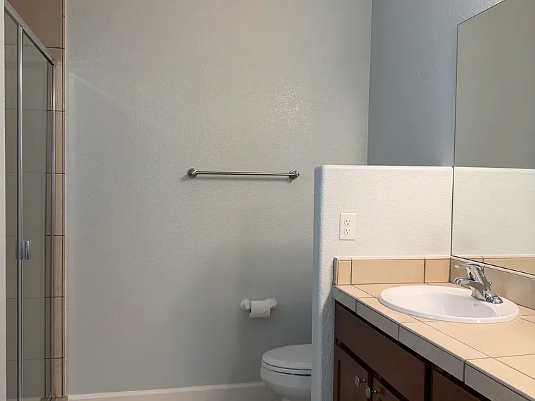 985 Marble Hills Cir — Photo 17