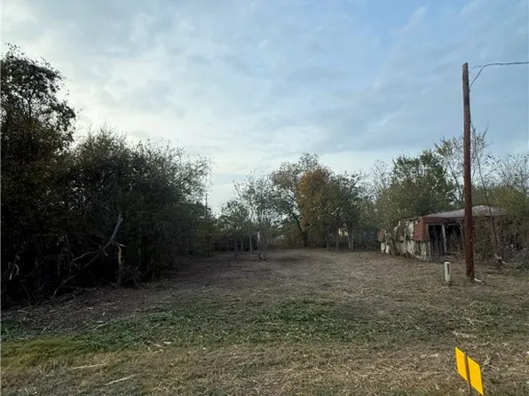 0 W Kezee St, Calvert, TX 77837