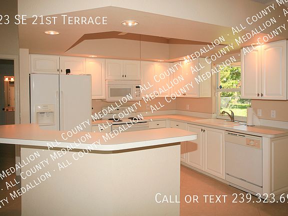 5th image of 1123 SE 21st Ter