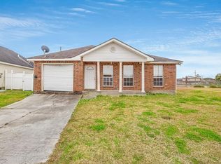 9021 S Chante Ct, Westwego, LA 70094