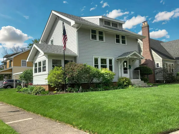 2022 Lawndale Dr, Fort Wayne, IN 46805