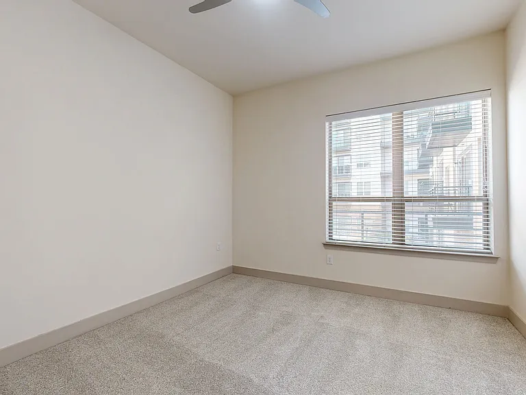 The Flats at Palisades — Photo 154