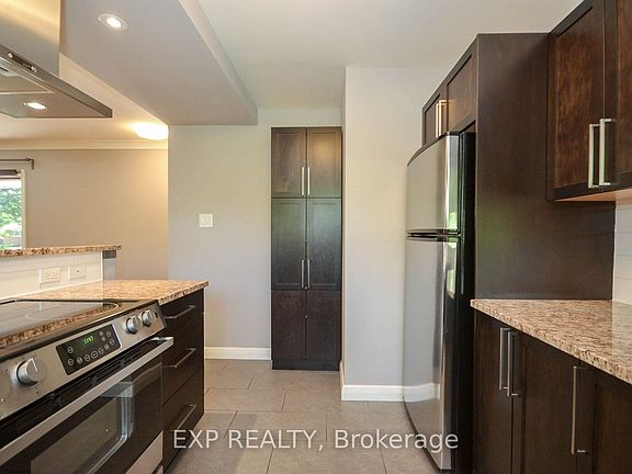 5th image of 6 Solva Dr