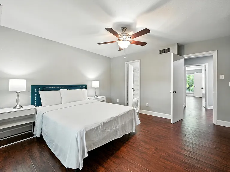 14711 Barryknoll Ln #35 — Photo 28