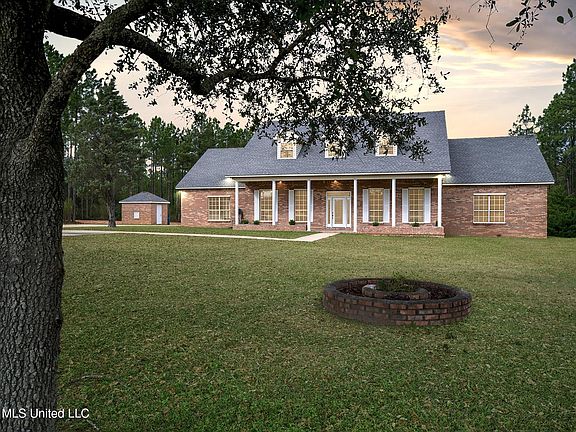 2nd image of 13125 Seaman Rd