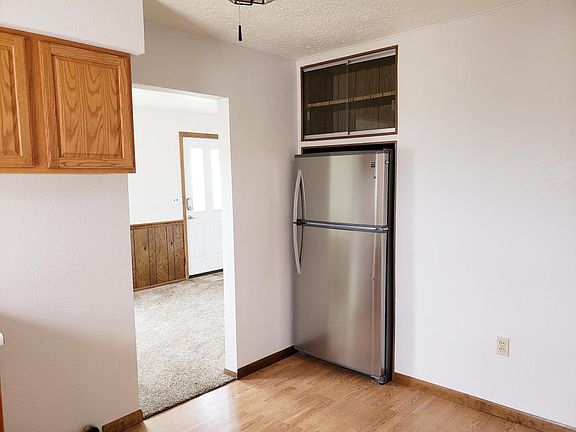 3rd image of 2650 Ashmun St