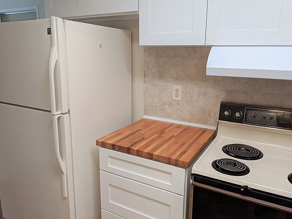 NEW cabinets and countertops