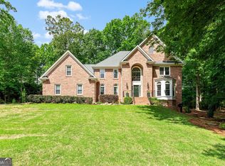 255 Emerald Lake Dr, Fayetteville, GA 30215