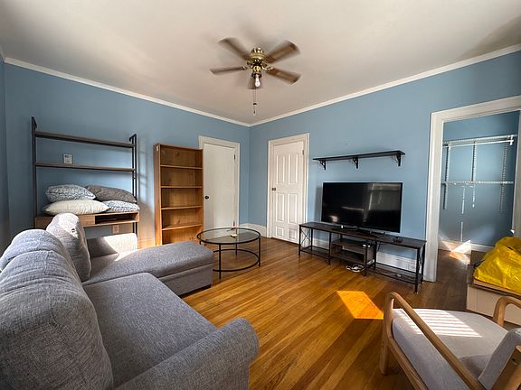 2nd image of 412 Putnam Ave #2