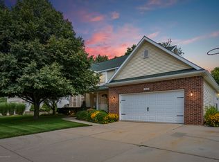 2562 Horstmeyer Rd, Lansing, MI 48911