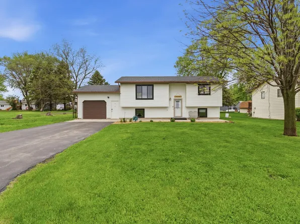 410 S 8th St, Kerkhoven, MN 56252
