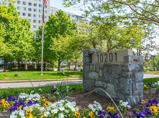 10201 Grosvenor Pl APT 421, Rockville, MD