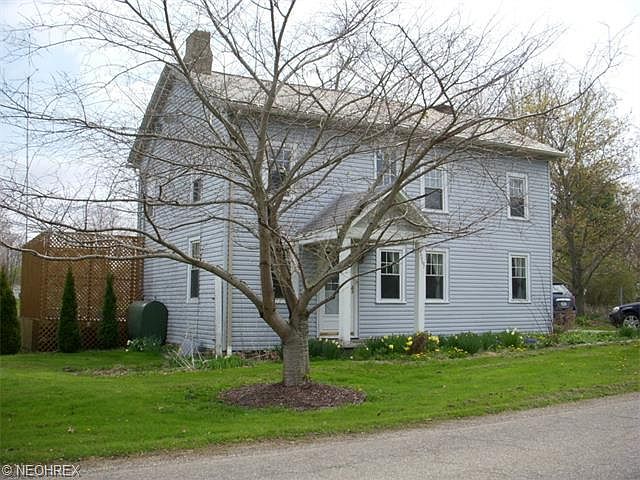 3705748