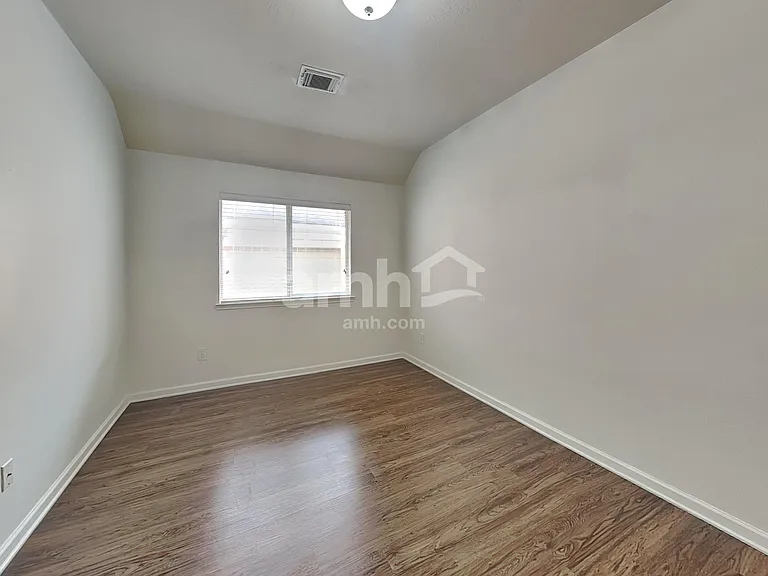 22327 Merabrook Dr — Photo 20