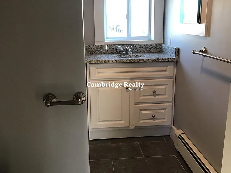 287 Beacon St #2T — Photo 11