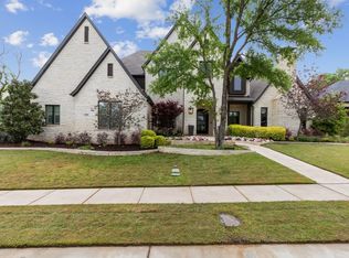 1717 Torian Ln, Southlake, TX 76092