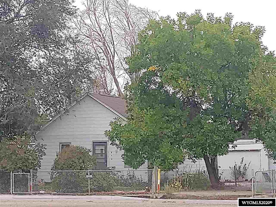 1st image of 207-215 Culbertson Ave