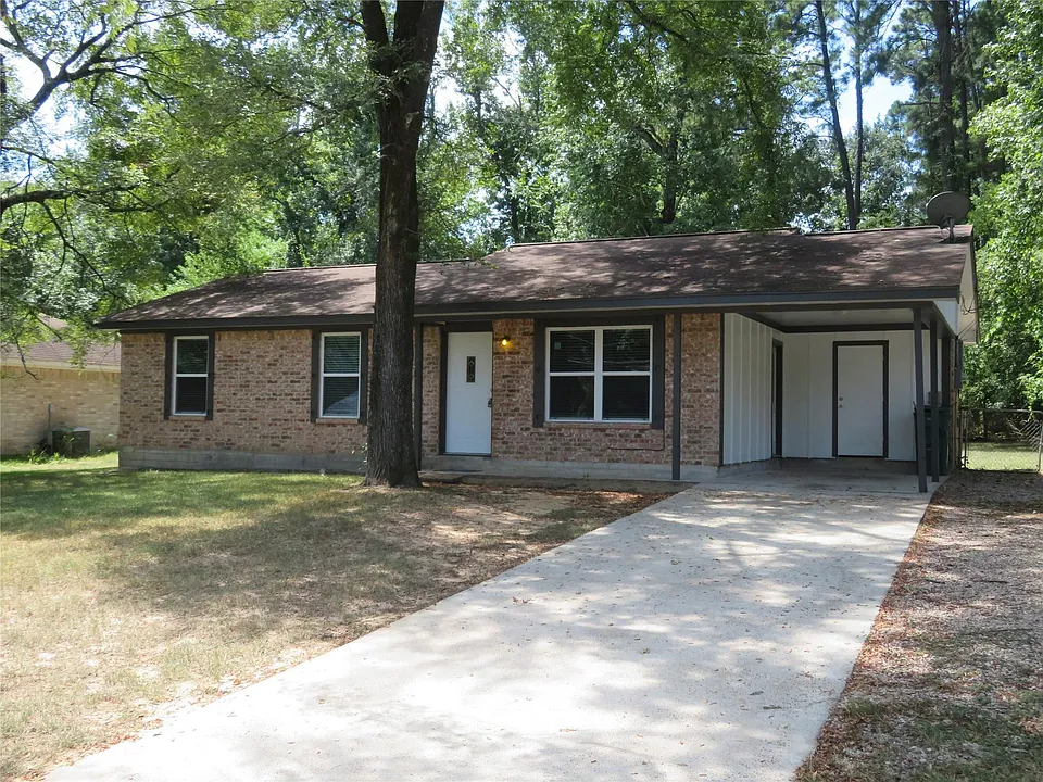 109 Laurie Ln