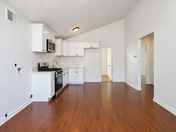 5th image of 1166 Minerva Ct