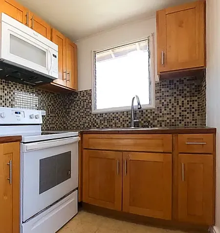 99-723 Aiea Heights Dr — Photo 2