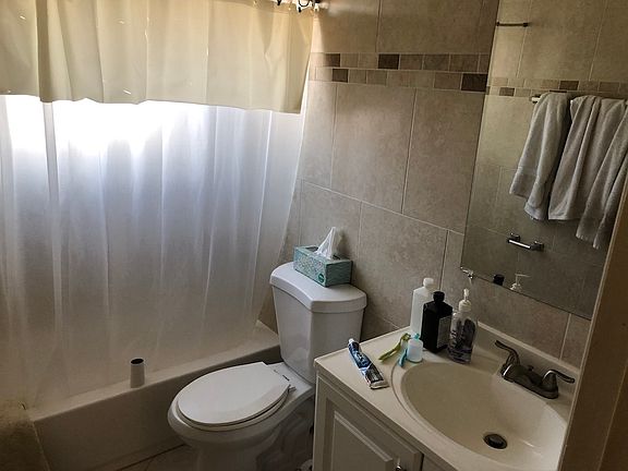 5th image of 3634 NW 95th Ter #8L