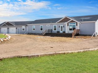 13256 53rd Ln NW, Williston, ND 58801