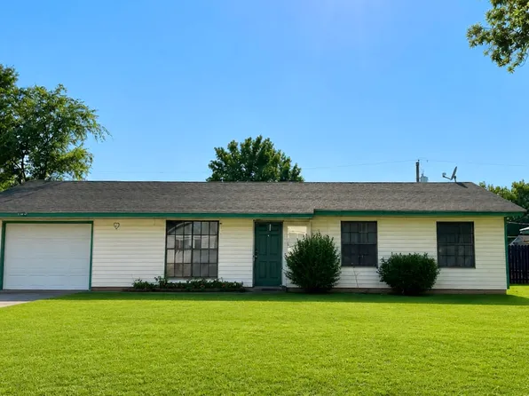 711 N Bell St, Vinita, OK 74301