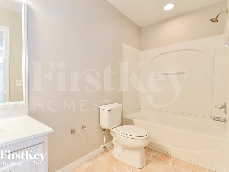 458 Rona Ln — Photo 12