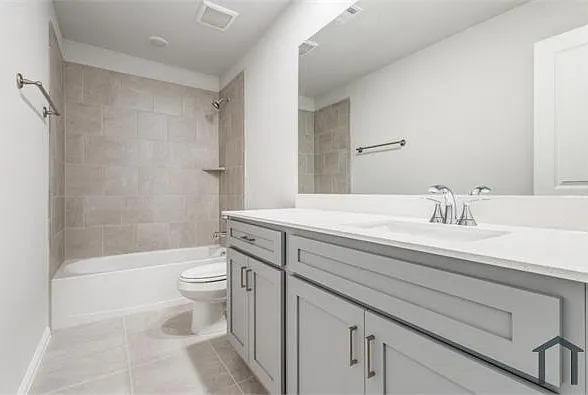 728 Amenduni Ln — Photo 11